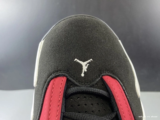 Rep 487471-006 GYM 14 AIR RED TORO JORDAN RETRO 0731
